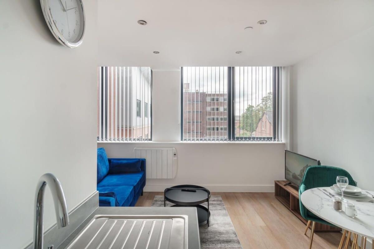 Stay Zeni, Alexandra Rise Manchester Sleek Studio Eksteriør billede